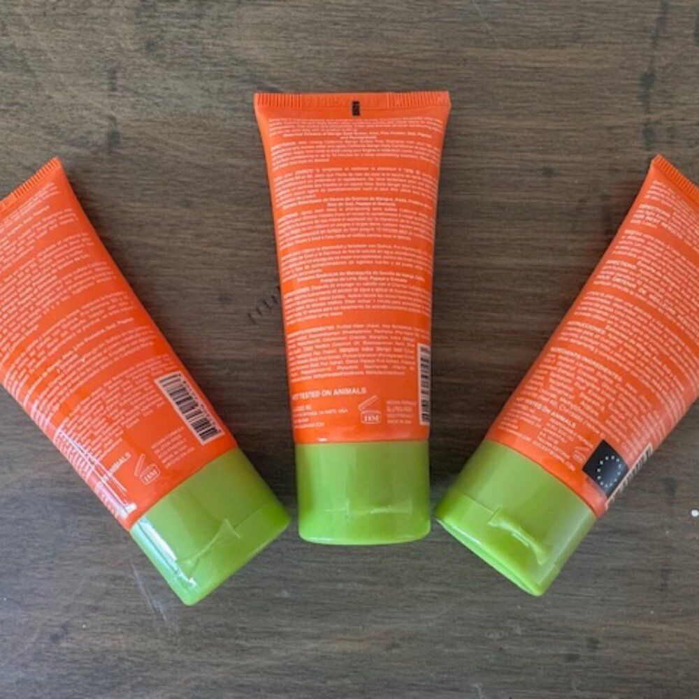 Mini Mangos 3 Piece Care Kit 8406 NWT Boutique - Picture 2 of 6
